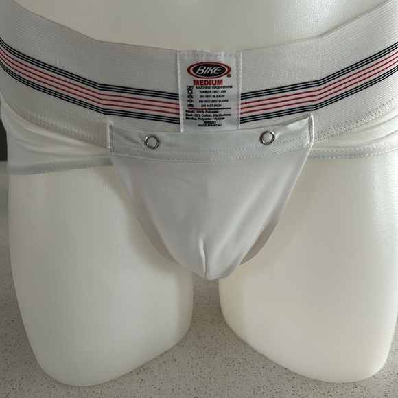 Men’s Adult Brief supporter with cup - Picture 2 of 14